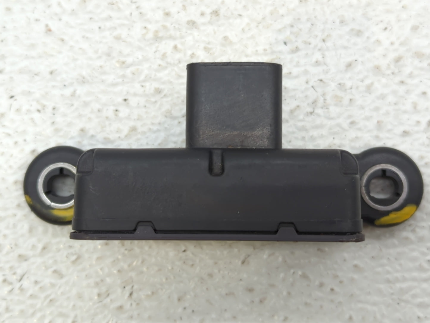 2012-2012 Chevrolet Cruze Chassis Control Module Ccm Bcm Body Control - Oemusedautoparts1.com