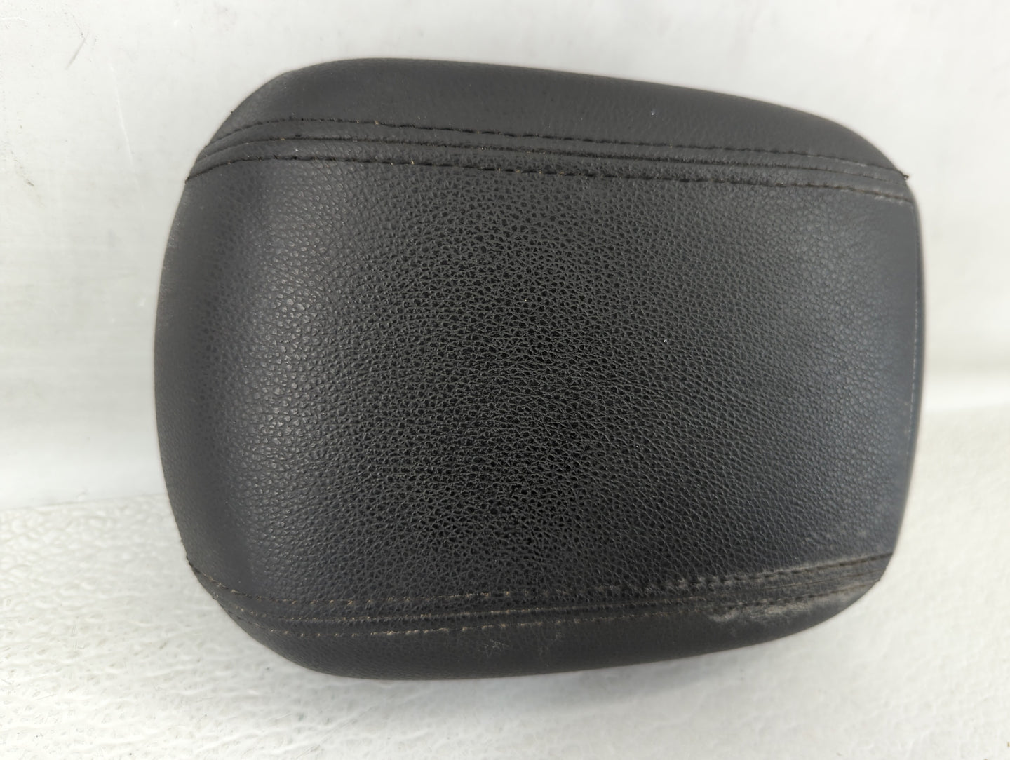 2012 Chevrolet Cruze Center Console Armrest Cover Lid - Oemusedautoparts1.com