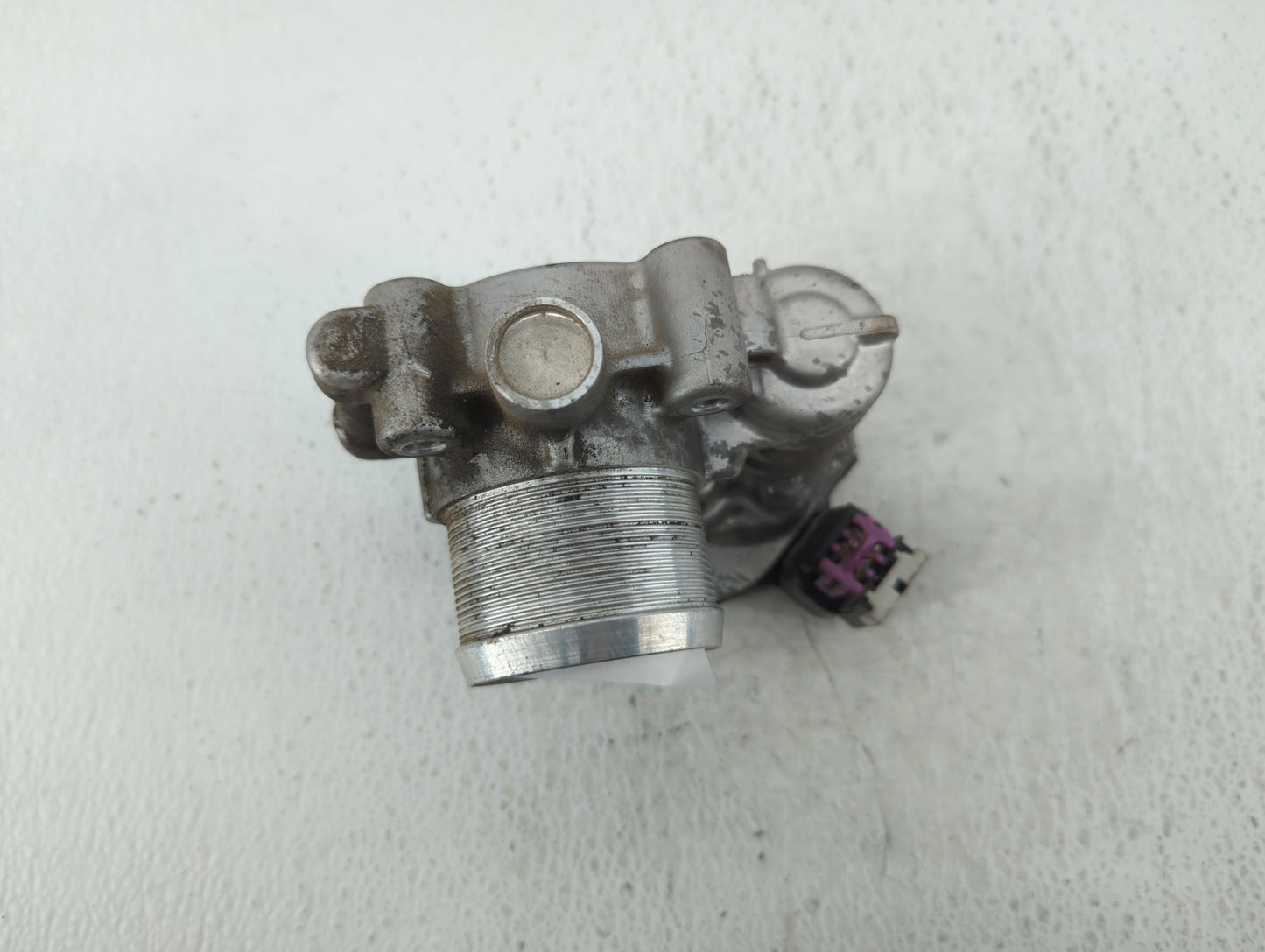 2011-2016 Chevrolet Cruze Throttle Body P/N:55565489 Fits Fits 2011 2012 2013 2014 2015 2016 2017 2018 2019 2020 2021 OEM Us