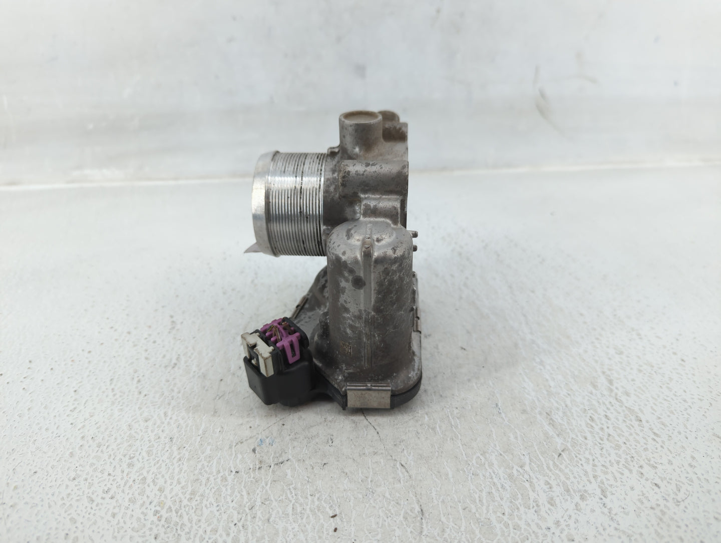 2011-2016 Chevrolet Cruze Throttle Body P/N:55565489 Fits Fits 2011 2012 2013 2014 2015 2016 2017 2018 2019 2020 2021 OEM Us