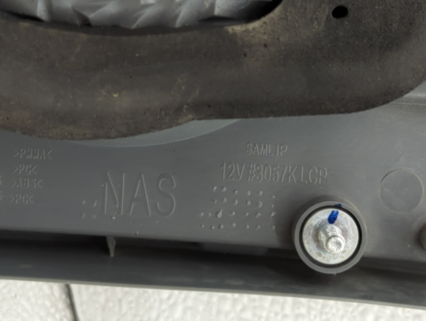 2011-2016 Chevrolet Cruze Tail Light Assembly Driver Left OEM P/N:265503SH5A Fits Fits 2011 2012 2013 2014 2015 2016 OEM Use