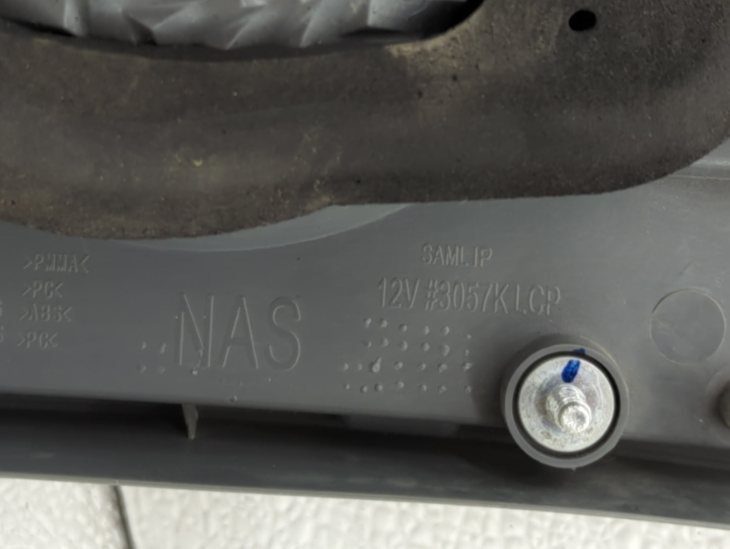 2011-2016 Chevrolet Cruze Tail Light Assembly Driver Left OEM P/N:265503SH5A Fits Fits 2011 2012 2013 2014 2015 2016 OEM Use