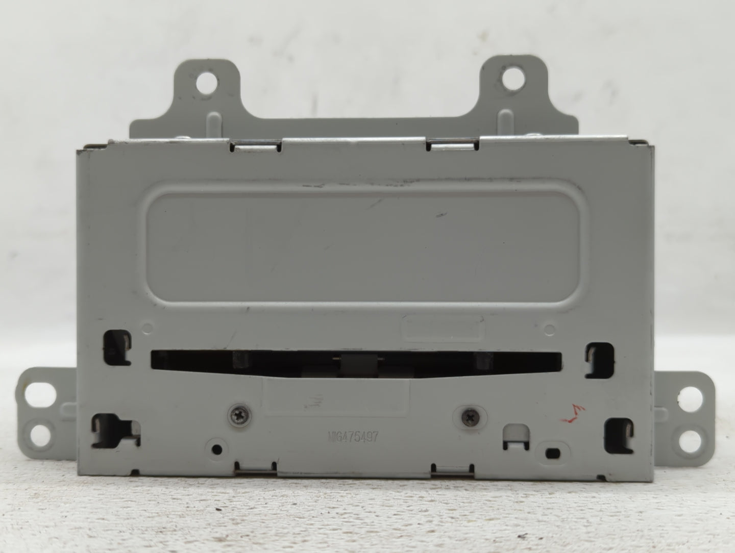 2012-2012 Chevrolet Cruze Am Fm Cd Player Radio Receiver - Oemusedautoparts1.com