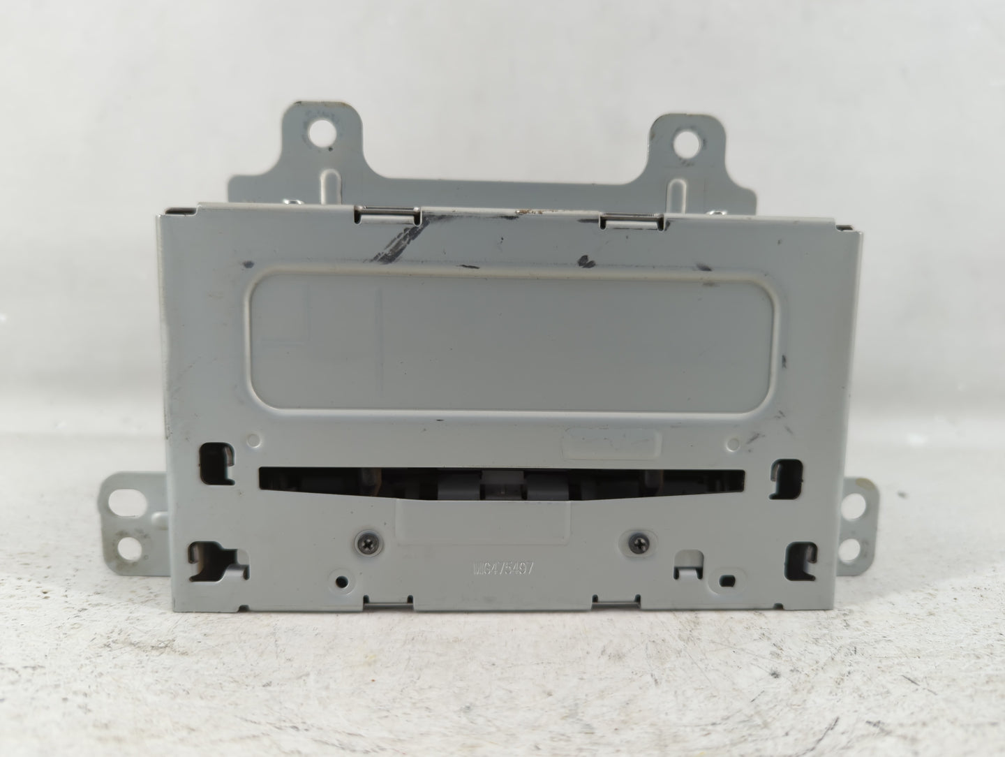 2011-2012 Chevrolet Cruze Am Fm Cd Player Radio Receiver - Oemusedautoparts1.com