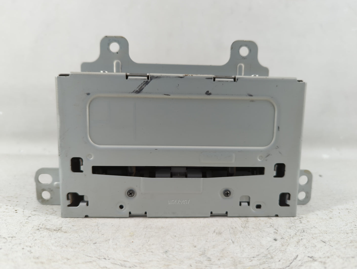 2011-2012 Chevrolet Cruze Am Fm Cd Player Radio Receiver - Oemusedautoparts1.com