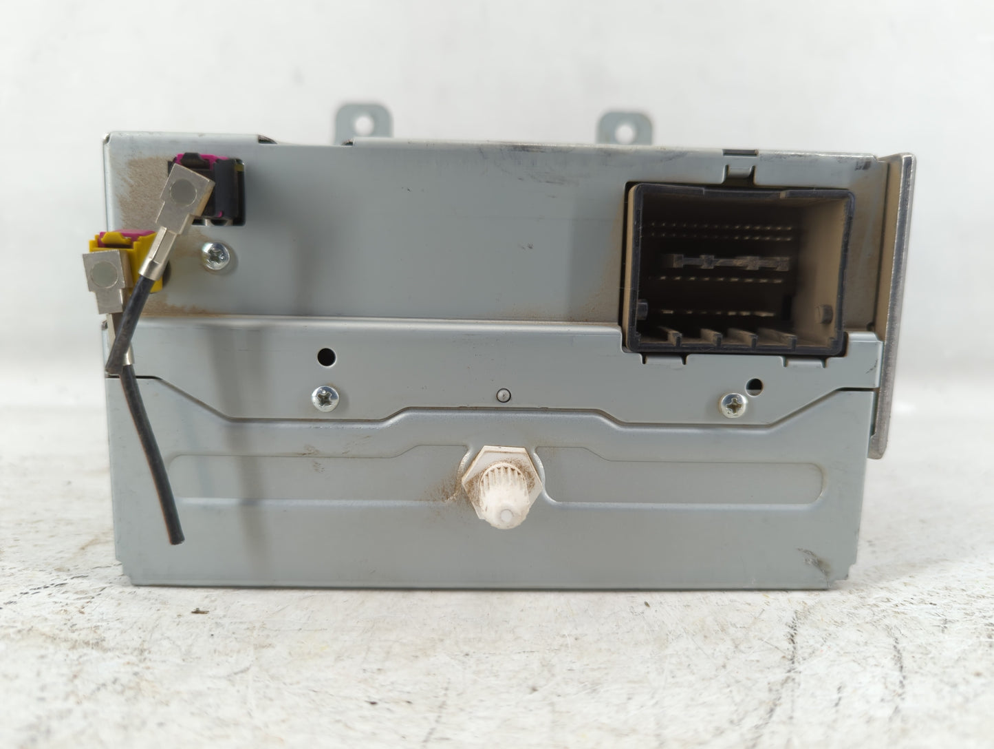 2012-2012 Chevrolet Cruze Am Fm Cd Player Radio Receiver - Oemusedautoparts1.com