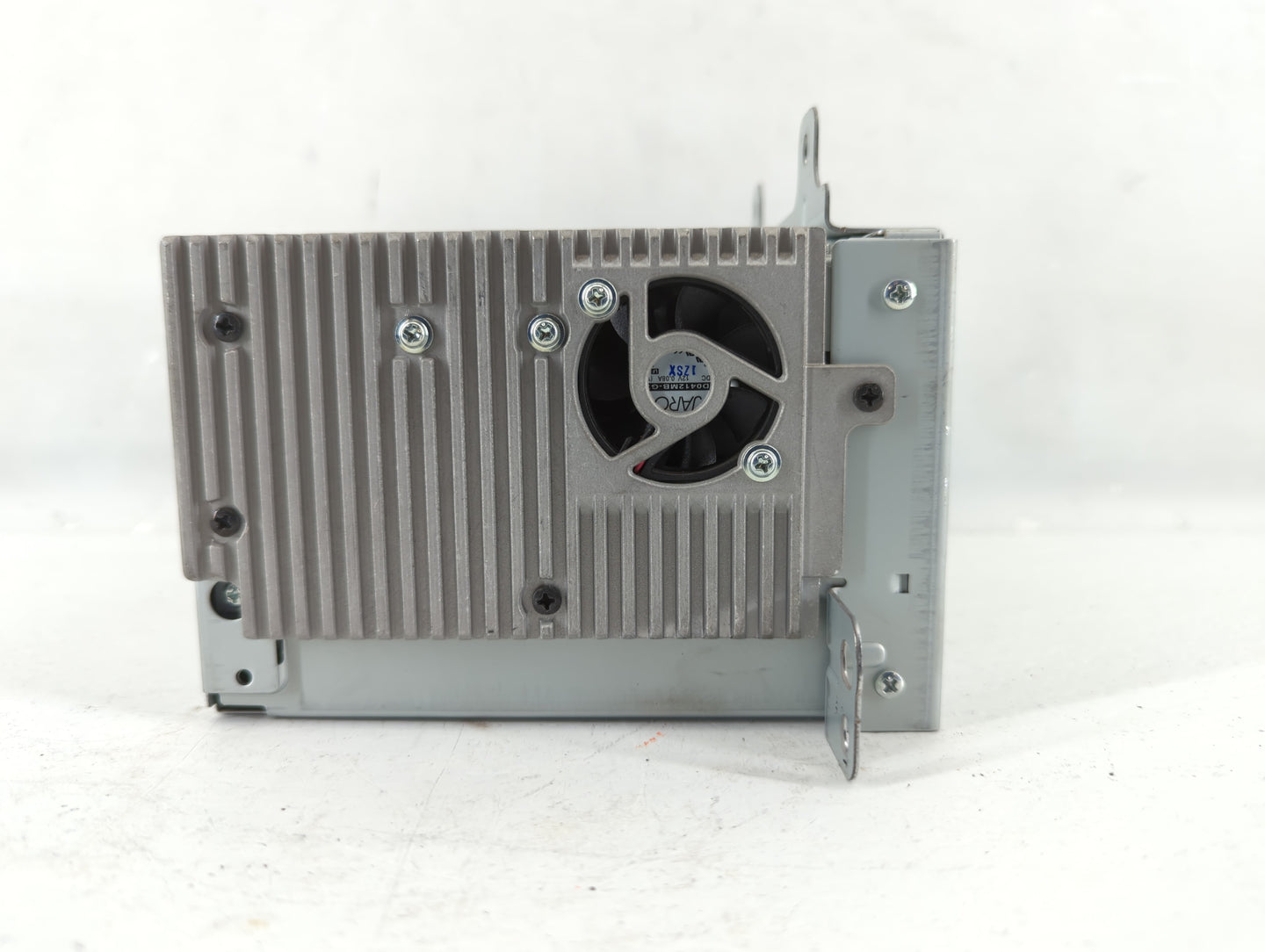 2011-2012 Chevrolet Cruze Am Fm Cd Player Radio Receiver - Oemusedautoparts1.com