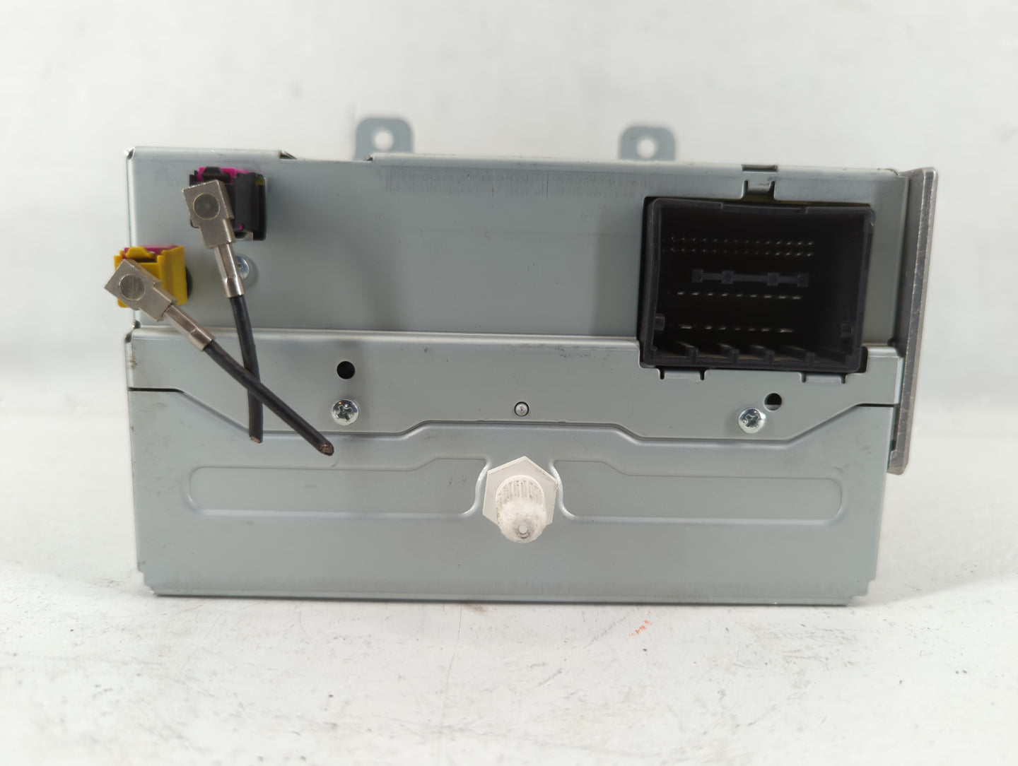2011-2012 Chevrolet Cruze Am Fm Cd Player Radio Receiver - Oemusedautoparts1.com