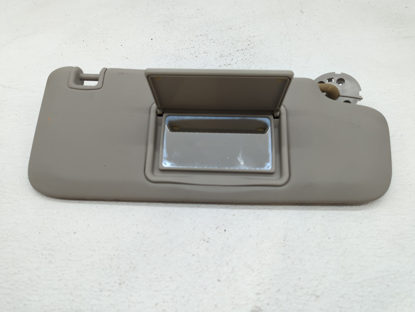 2011-2016 Chevrolet Cruze Sun Visor Shade Replacement Passenger Right Mirror Fits Fits 2011 2012 2013 2014 2015 2016 OEM Use