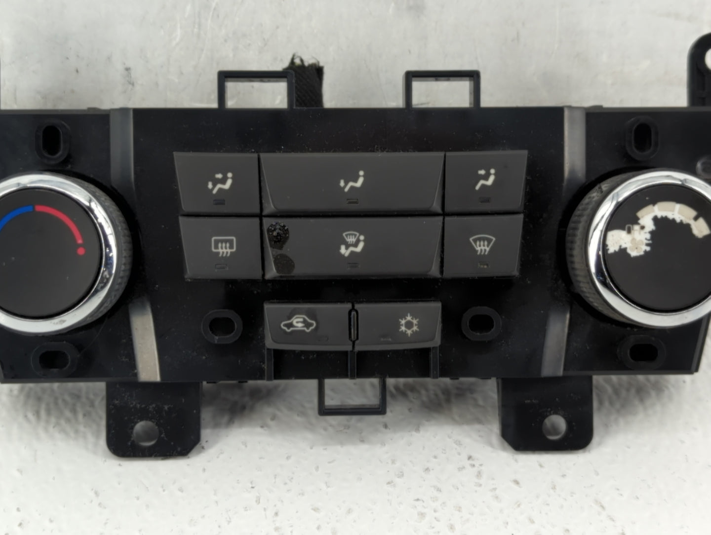 2011-2012 Chevrolet Cruze Climate Control Module Temperature AC/Heater Replacement P/N:95017054 Fits Fits 2011 2012 OEM Used