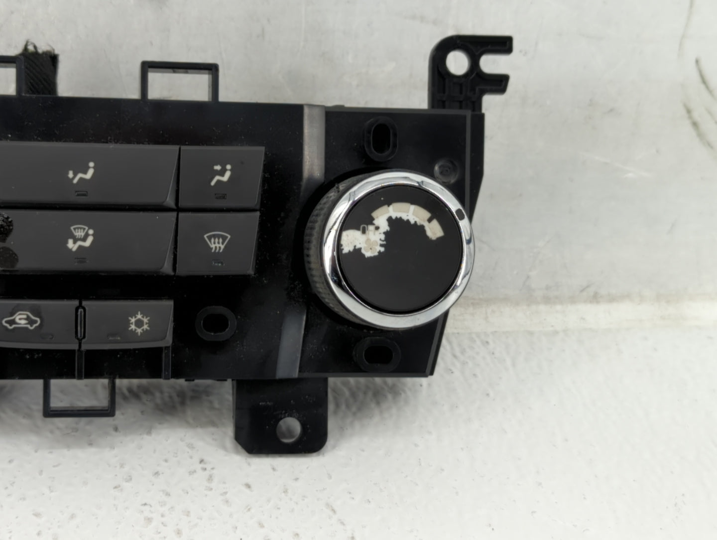 2011-2012 Chevrolet Cruze Climate Control Module Temperature AC/Heater Replacement P/N:95017054 Fits Fits 2011 2012 OEM Used