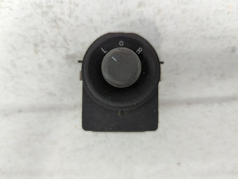 compare product 2011-2016 Chevrolet Cruze Master Power Window Switch Replacement Driver Side Left P/N:22923493 13320973 Fits OEM Used Auto Parts