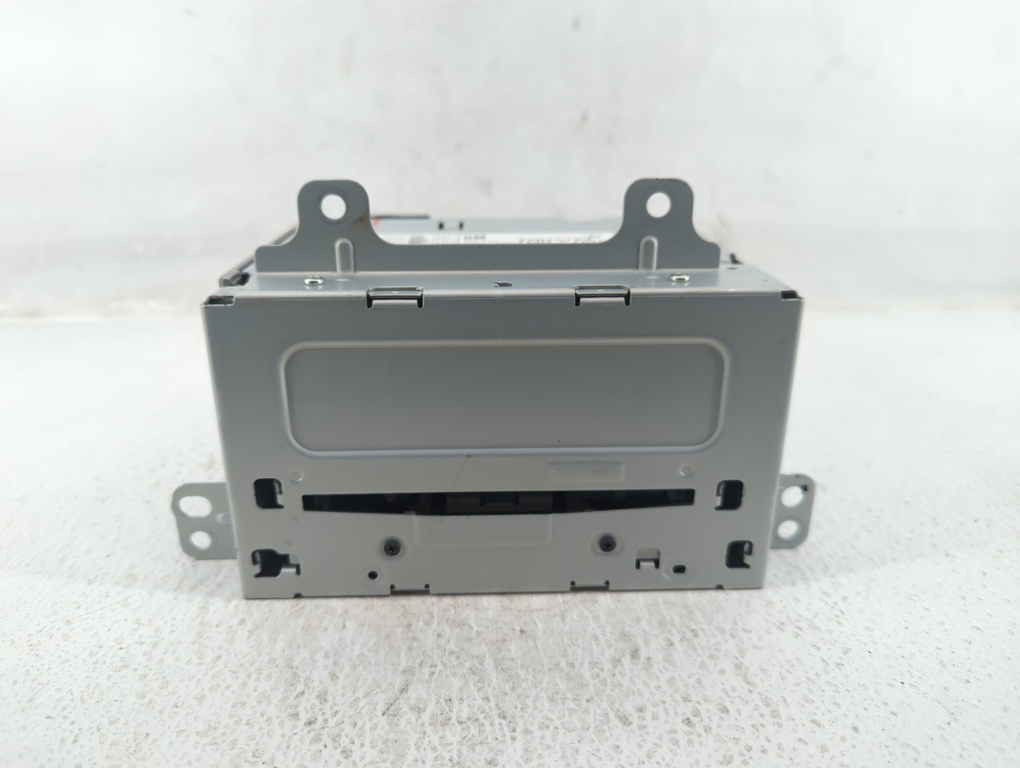 2012-2012 Chevrolet Cruze Am Fm Cd Player Radio Receiver - Oemusedautoparts1.com
