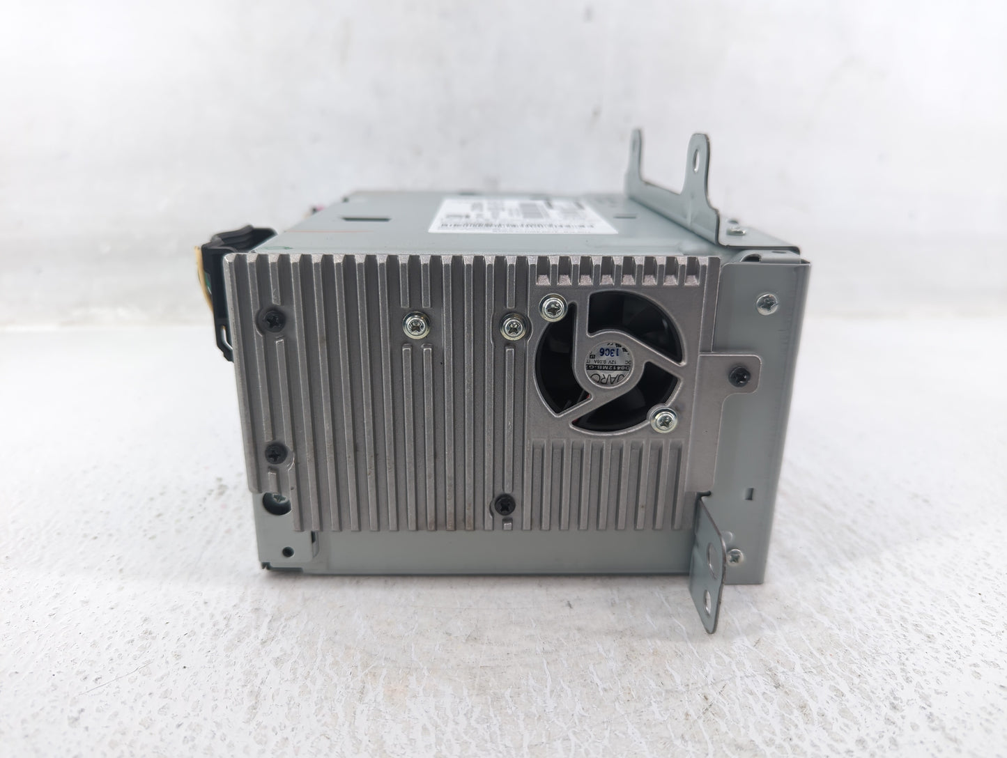 2012-2012 Chevrolet Cruze Am Fm Cd Player Radio Receiver - Oemusedautoparts1.com