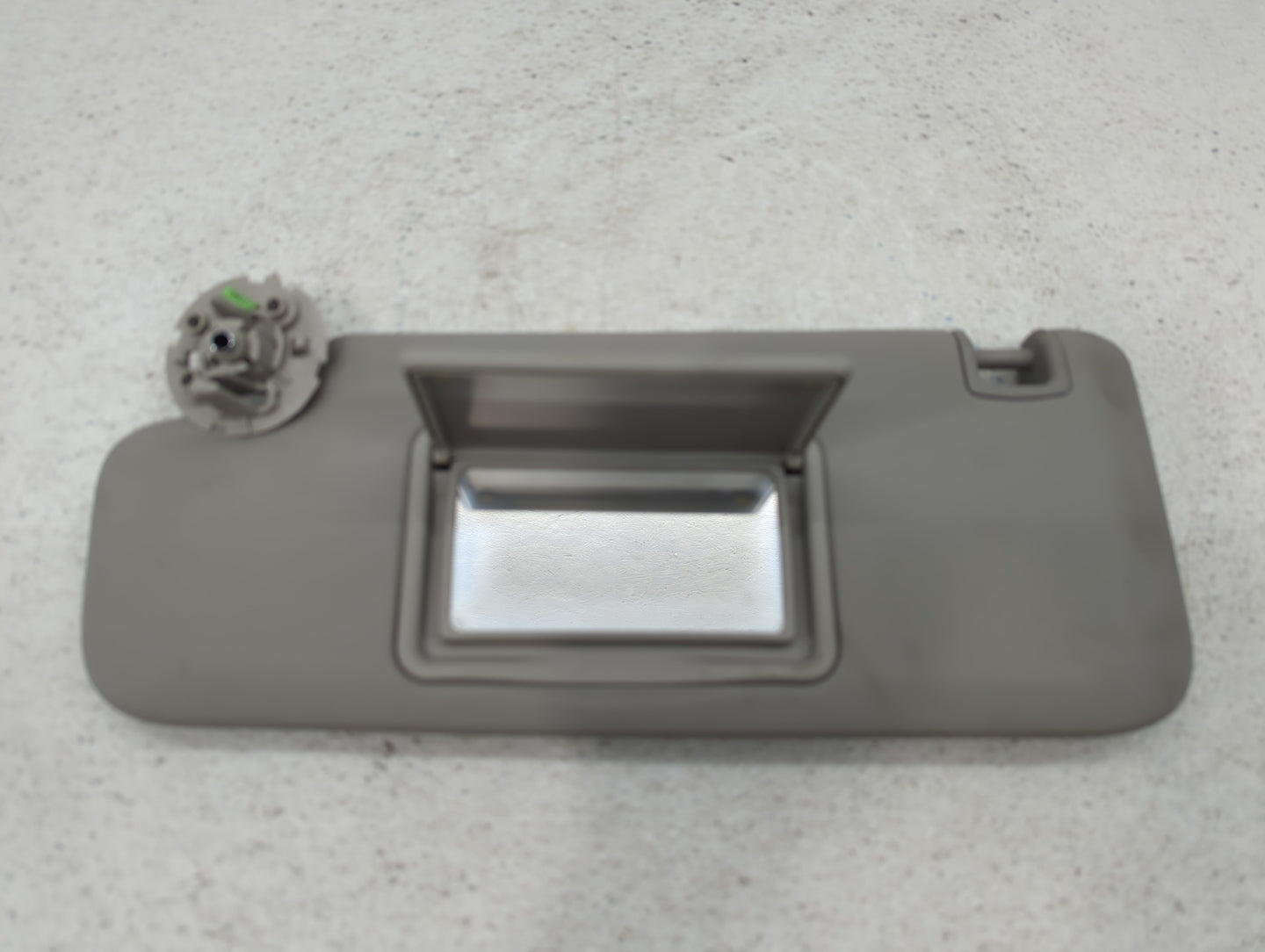 2011-2016 Chevrolet Cruze Sun Visor Shade Replacement Passenger Right Mirror Fits Fits 2011 2012 2013 2014 2015 2016 OEM Use