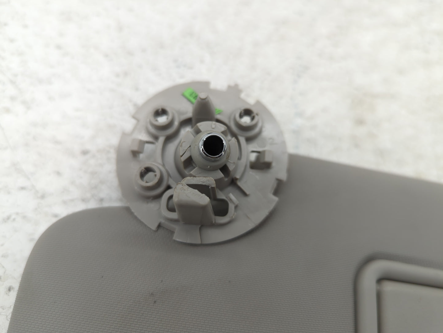 2011-2016 Chevrolet Cruze Sun Visor Shade Replacement Passenger Right Mirror Fits Fits 2011 2012 2013 2014 2015 2016 OEM Use