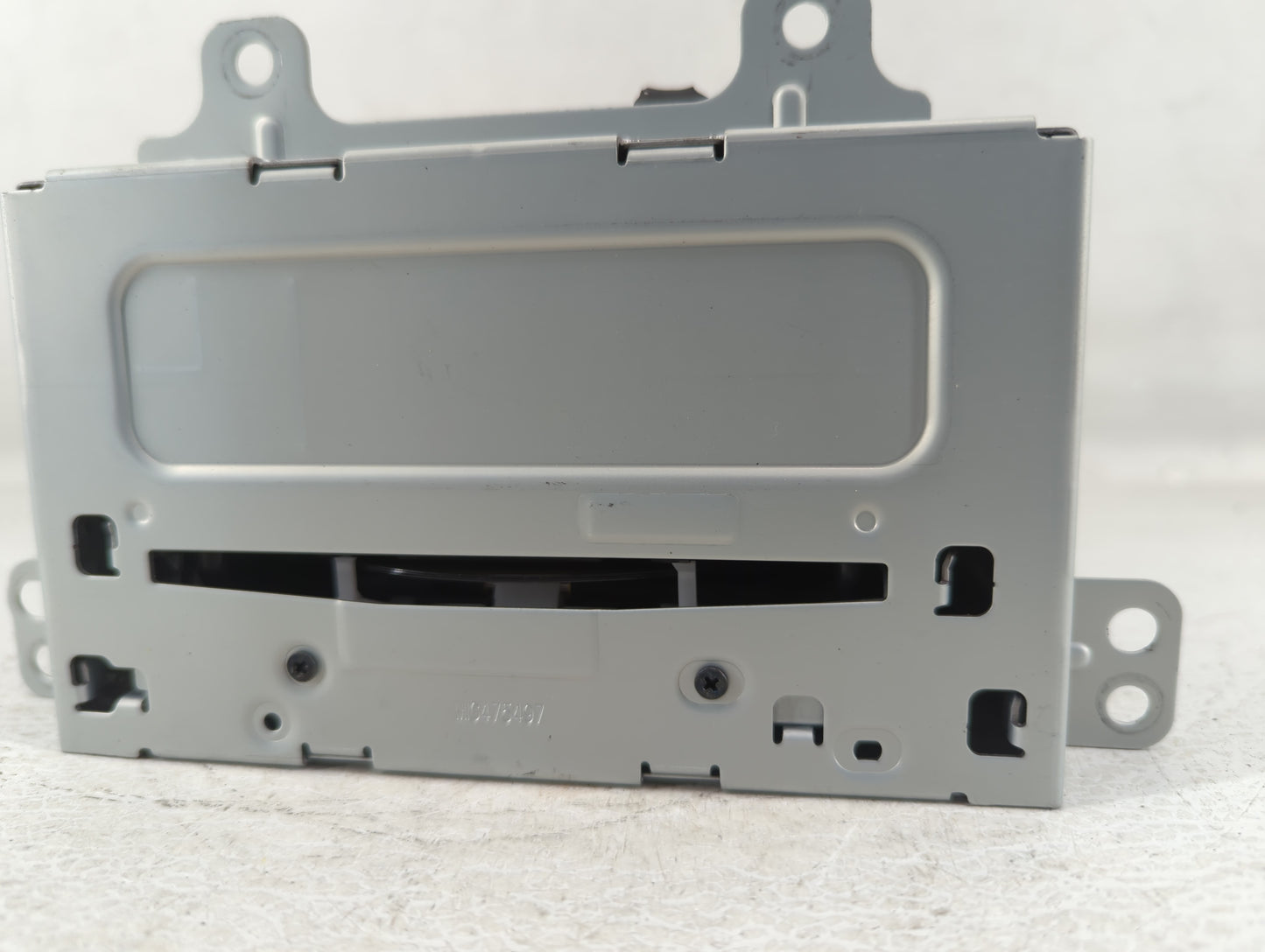 2011-2012 Chevrolet Cruze Am Fm Cd Player Radio Receiver - Oemusedautoparts1.com
