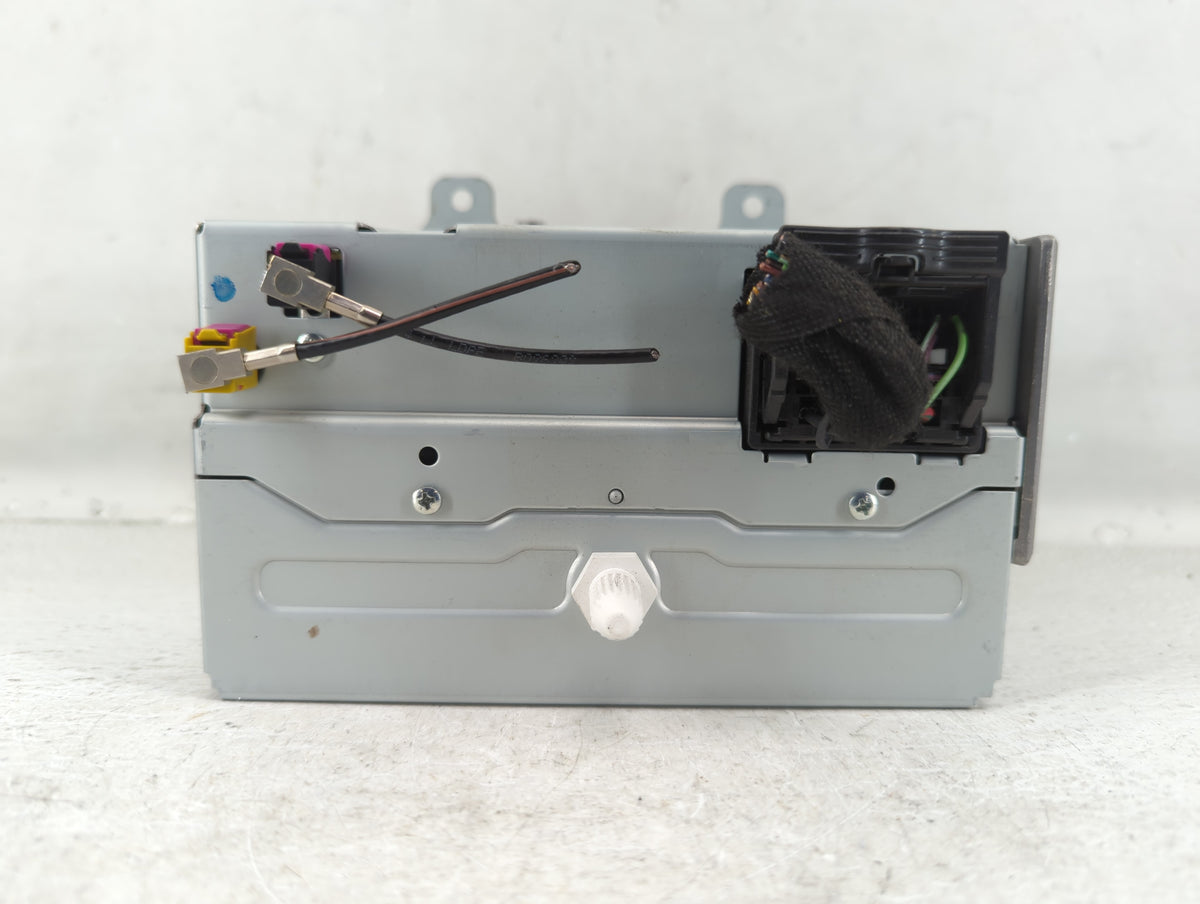 2011-2012 Chevrolet Cruze Am Fm Cd Player Radio Receiver 582153 - Oemusedautoparts1.com
