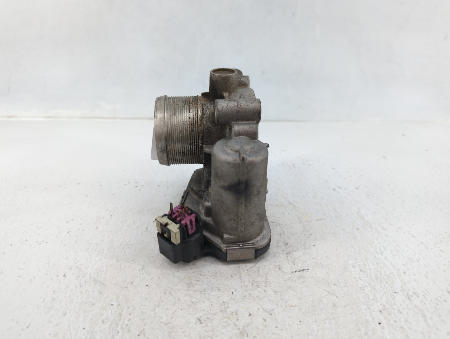 2011-2016 Chevrolet Cruze Throttle Body P/N:55581662 Fits Fits 2011 2012 2013 2014 2015 2016 2017 2018 2019 2020 2021 OEM Us