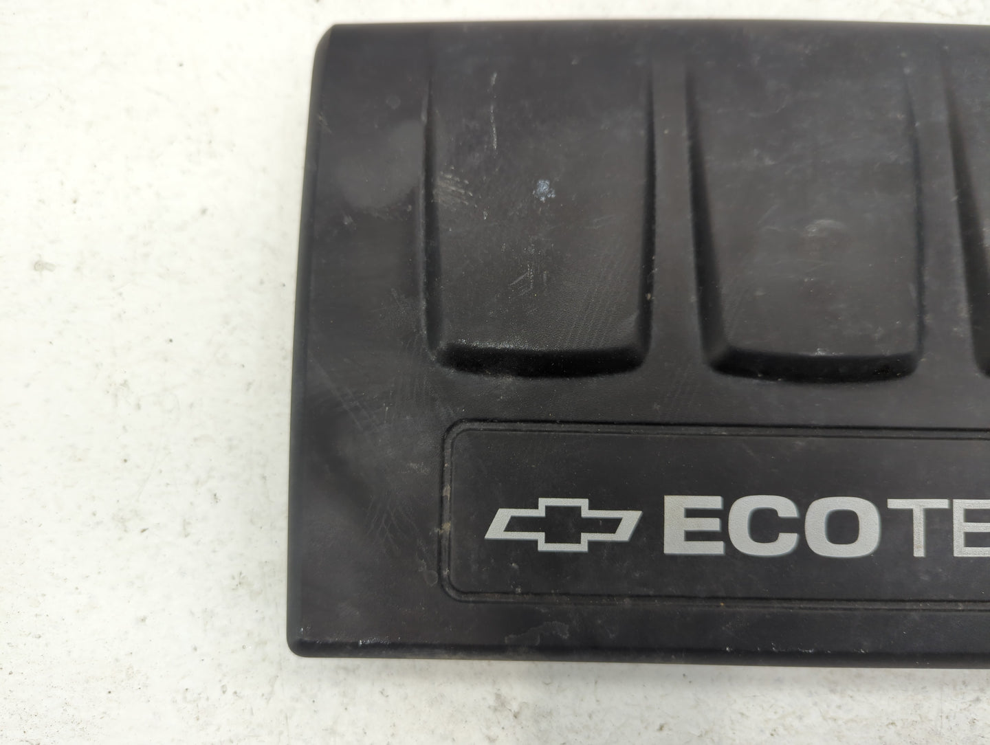 2012 Chevrolet Cruze Engine Cover - Oemusedautoparts1.com