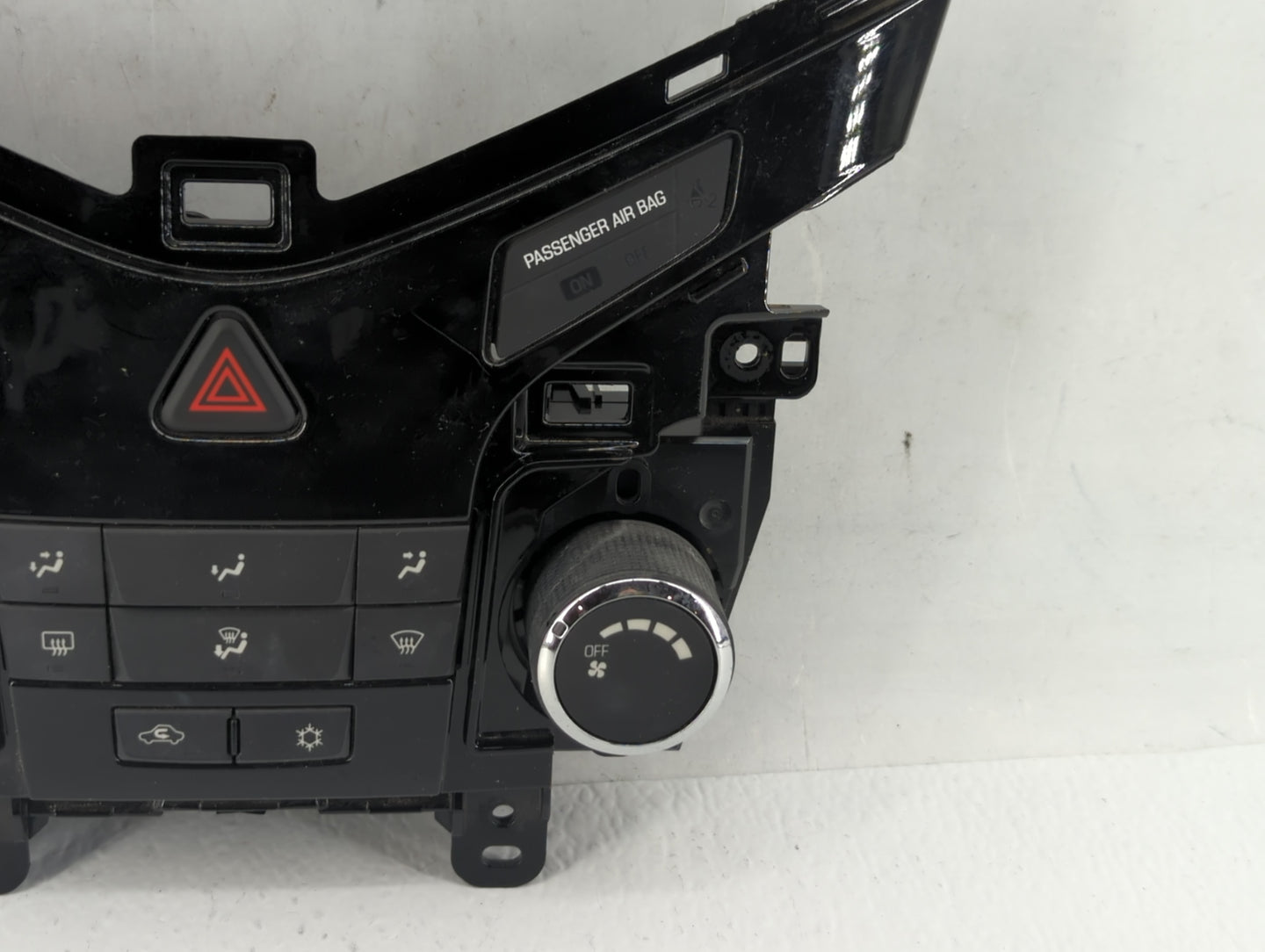 2011-2012 Chevrolet Cruze Climate Control Module Temperature AC/Heater Replacement P/N:95017054 Fits Fits 2011 2012 OEM Used