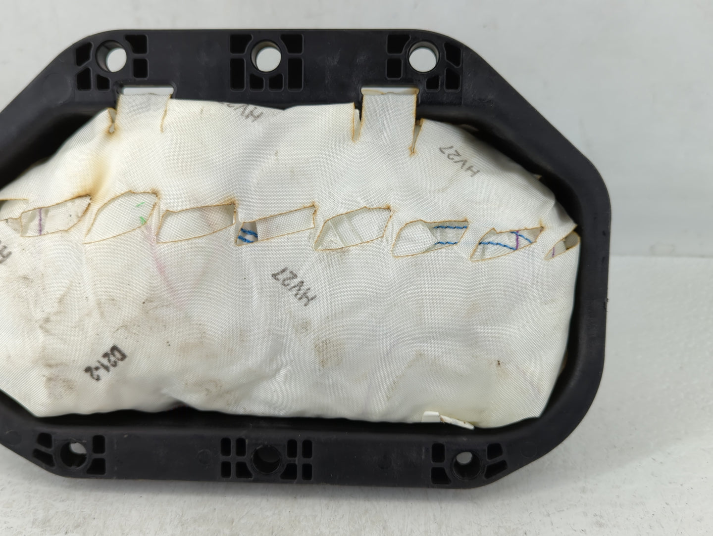 2012 Chevrolet Cruze Air Bag Driver Left Steering Wheel Mounted - Oemusedautoparts1.com