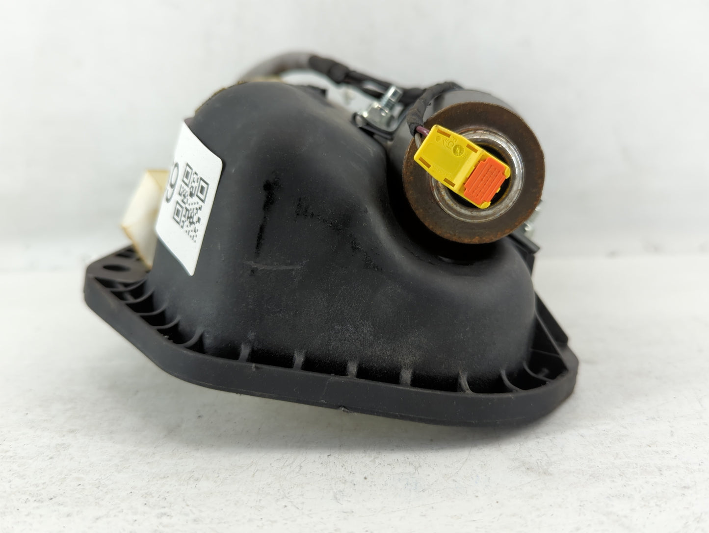2012 Chevrolet Cruze Air Bag Driver Left Steering Wheel Mounted - Oemusedautoparts1.com