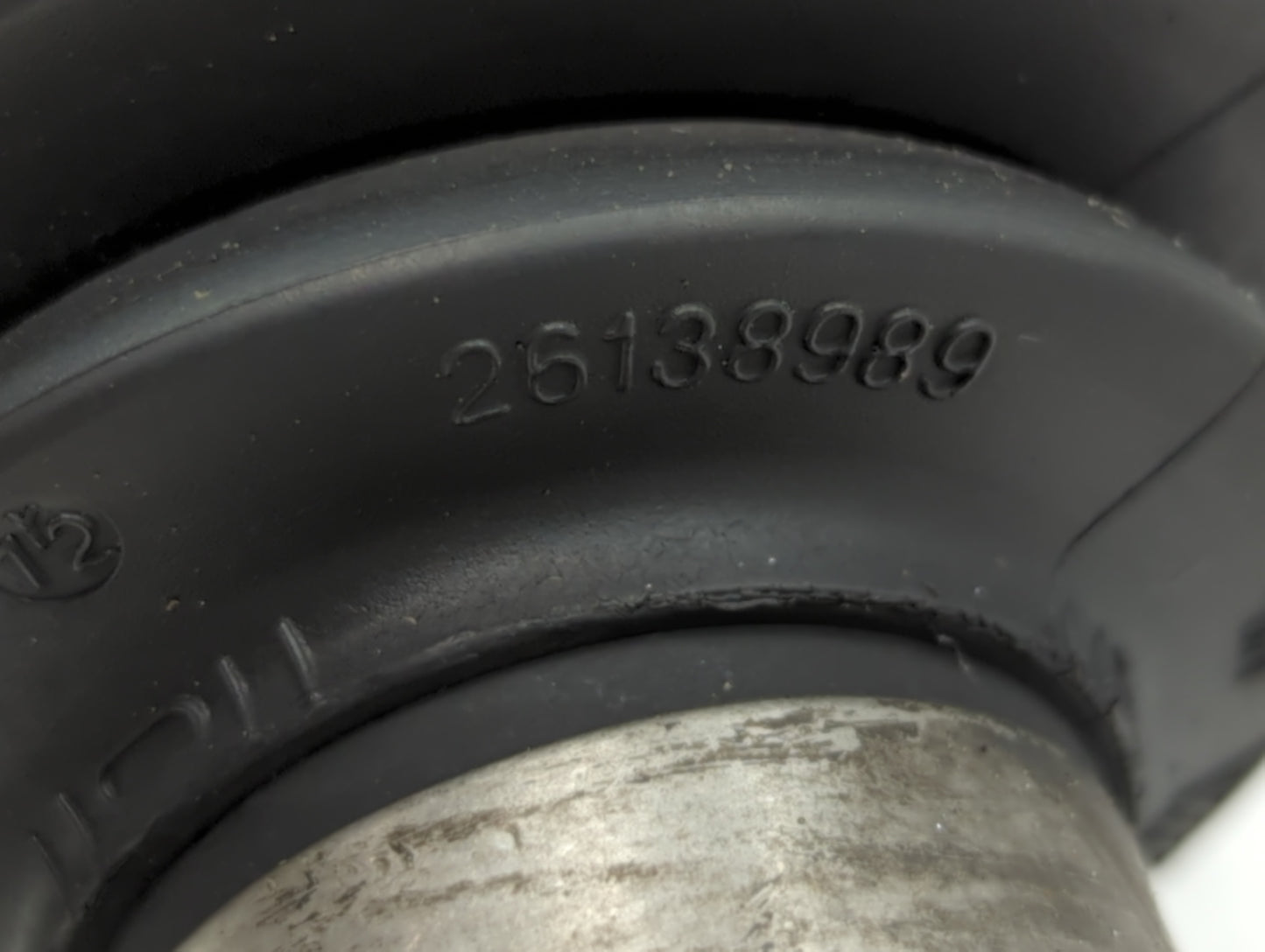 2011-2014 Chevrolet Cruze Axle Shaft Front Driver Cv C/v - Oemusedautoparts1.com