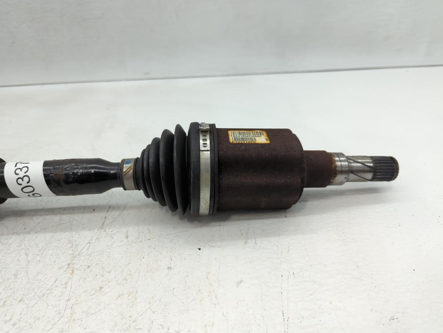 2011-2016 Chevrolet Cruze Axle Shaft Front Passenger Cv C/v - Oemusedautoparts1.com
