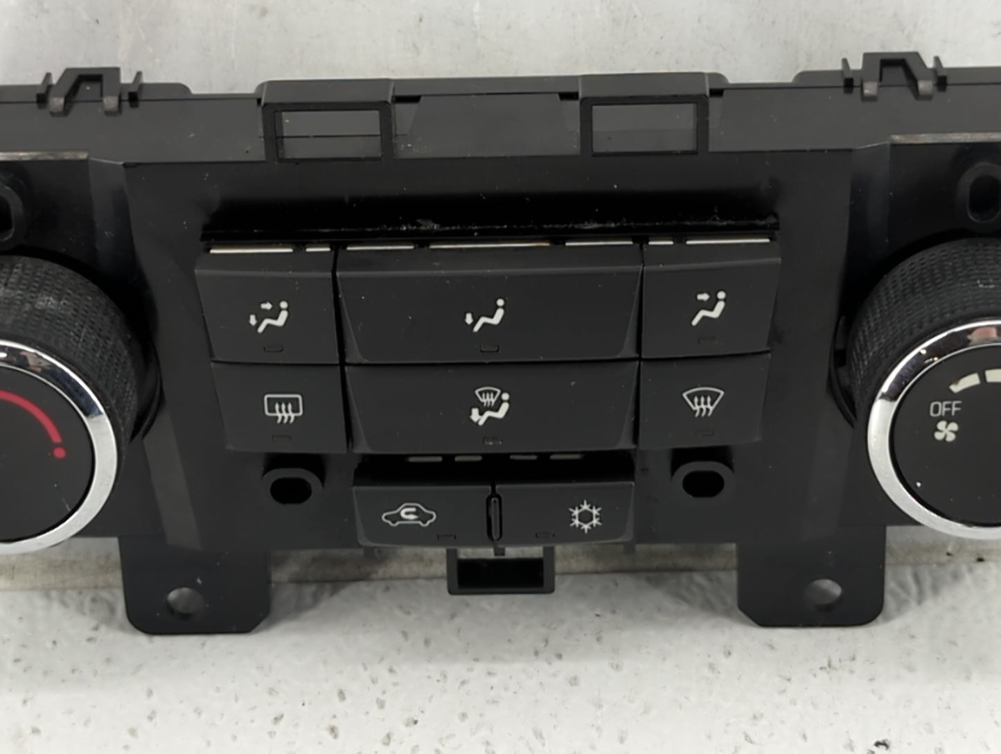 2011-2012 Chevrolet Cruze Climate Control Module Temperature AC/Heater Replacement P/N:95017054 Fits Fits 2011 2012 OEM Used