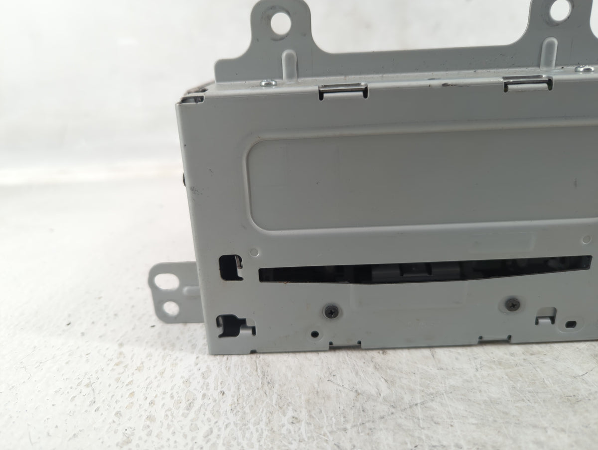 2012-2012 Chevrolet Cruze Am Fm Cd Player Radio Receiver 615645 - Oemusedautoparts1.com