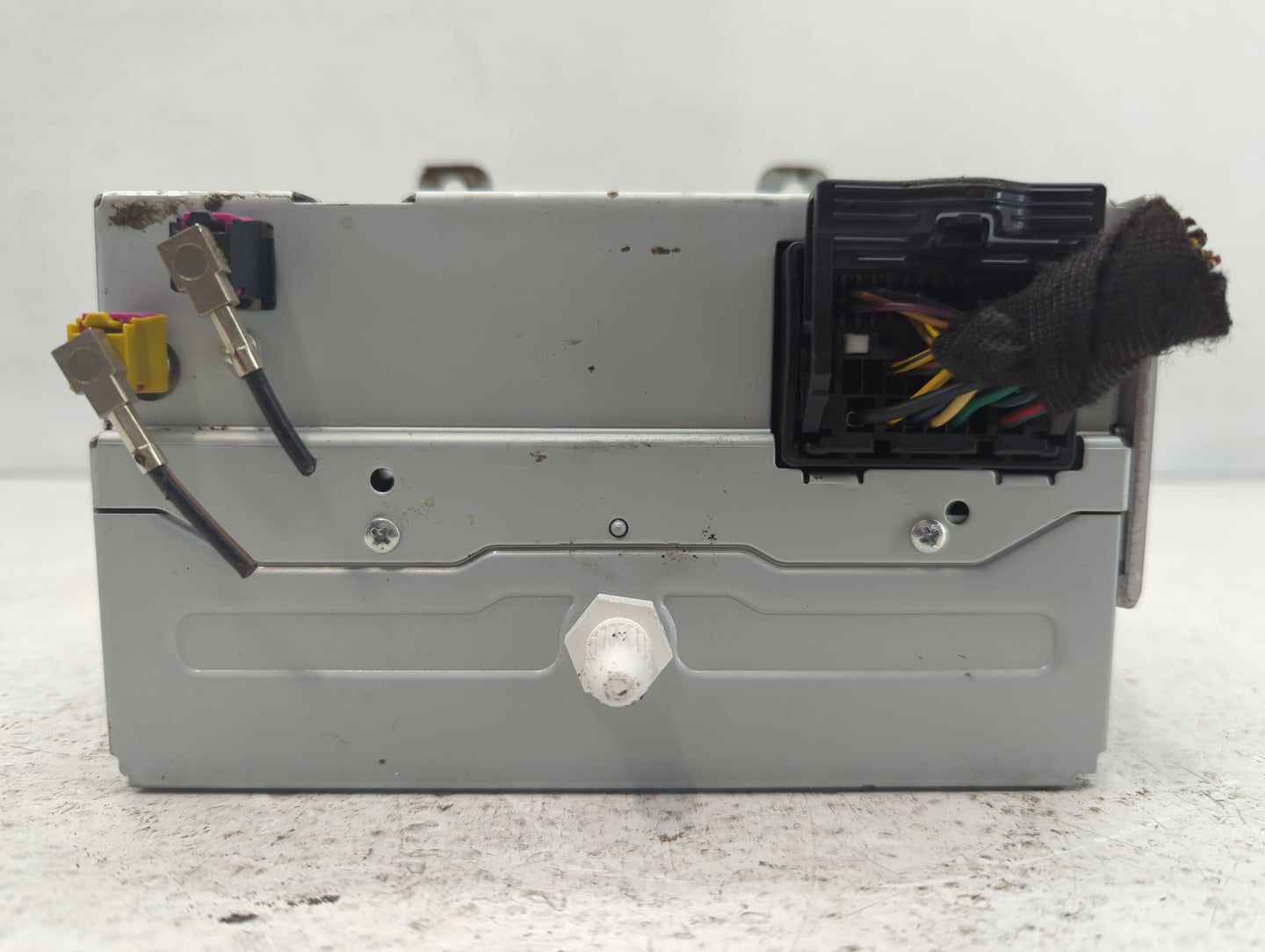 2012 Chevrolet Cruze Radio AM FM Cd Player Receiver Replacement P/N:22815634 Fits OEM Used Auto Parts - Oemusedautoparts1.co