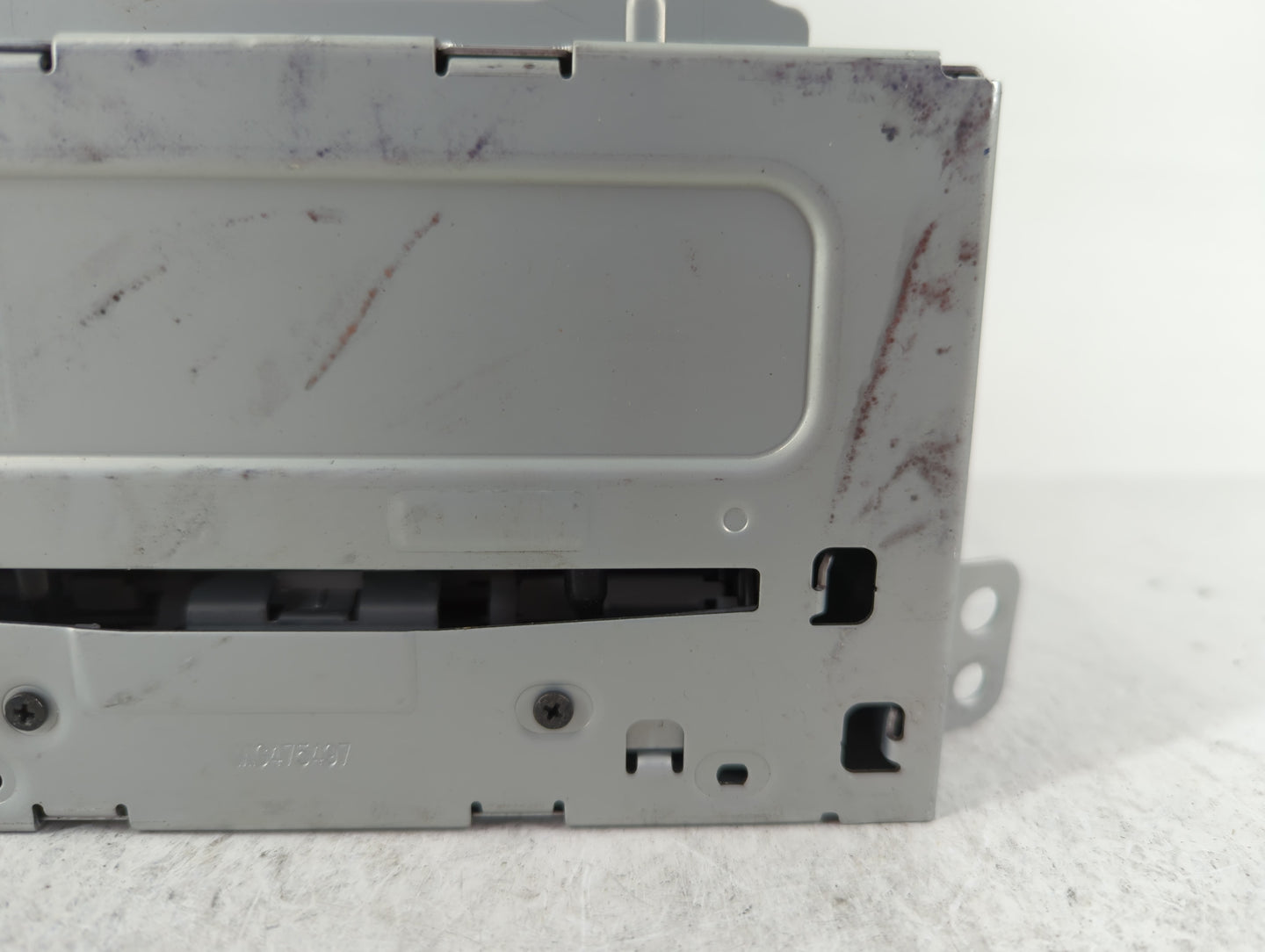 2011-2012 Chevrolet Cruze Am Fm Cd Player Radio Receiver - Oemusedautoparts1.com