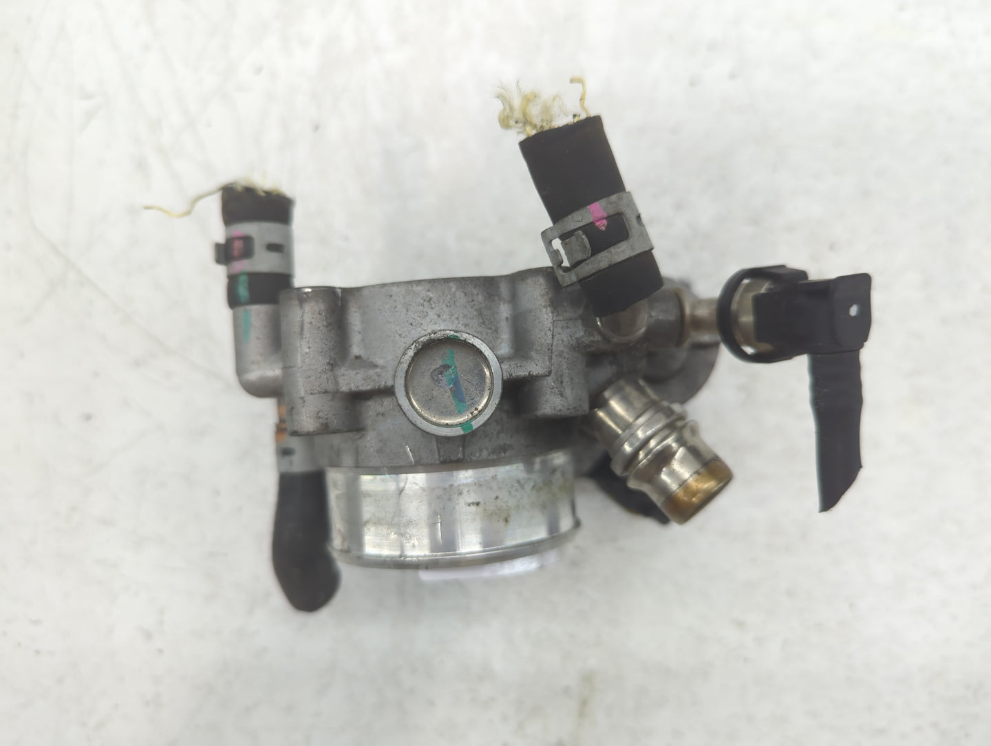 2011-2016 Chevrolet Cruze Throttle Body P/N:0 280 750 562 55 577 375 Fits Fits 2009 2010 2011 2012 2013 2014 2015 2016 2017 