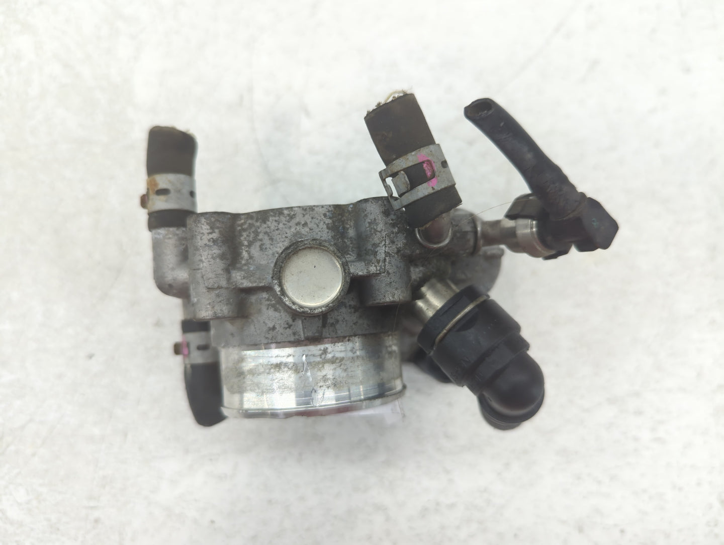 2011-2016 Chevrolet Cruze Throttle Body P/N:0 280 750 562 55 577 375 Fits Fits 2009 2010 2011 2012 2013 2014 2015 2016 2017 