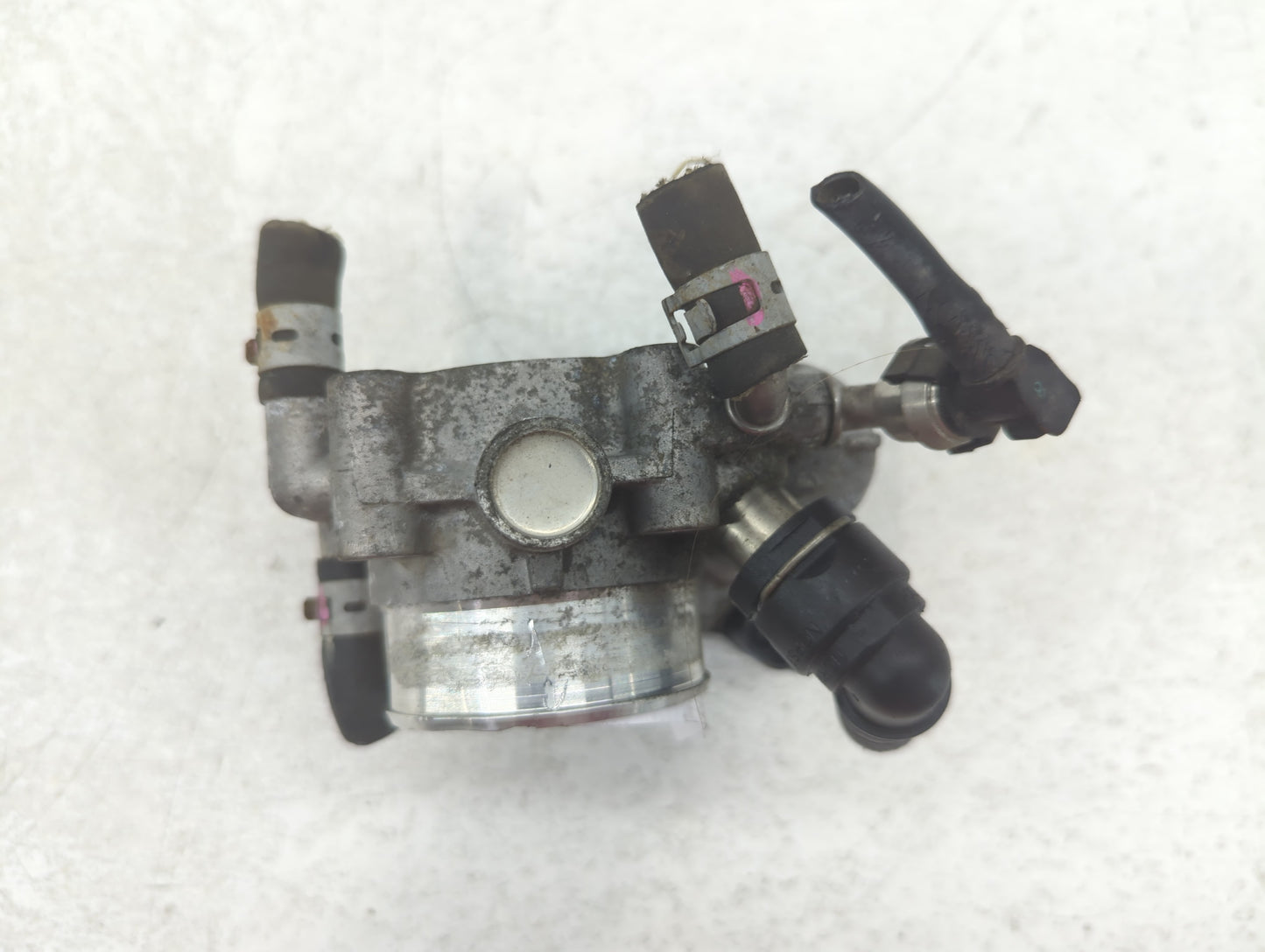 2011-2016 Chevrolet Cruze Throttle Body P/N:0 280 750 562 55 577 375 Fits Fits 2009 2010 2011 2012 2013 2014 2015 2016 2017 