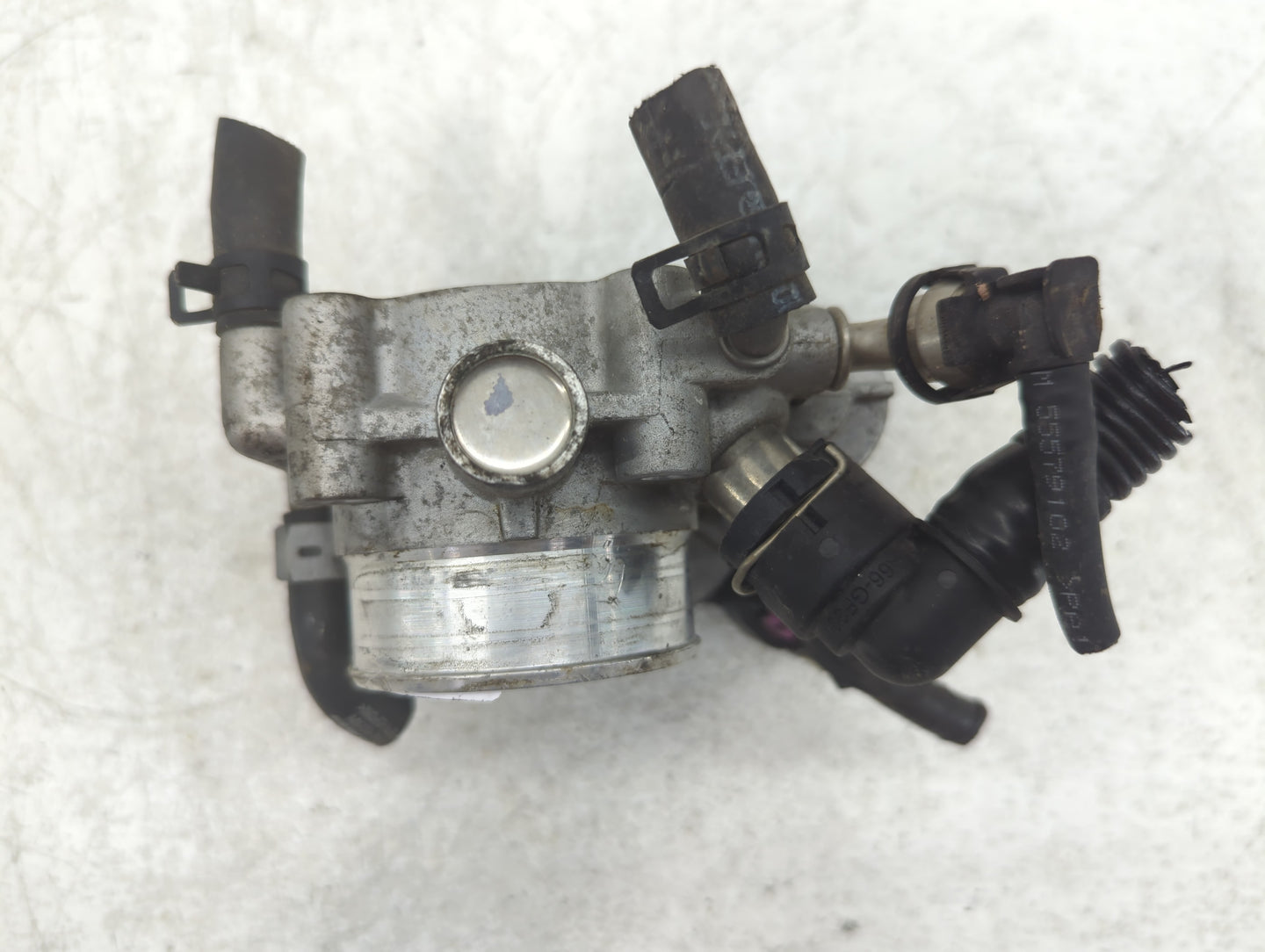 2011-2016 Chevrolet Cruze Throttle Body P/N:0 280 750 562 55 577 375 Fits Fits 2009 2010 2011 2012 2013 2014 2015 2016 2017 