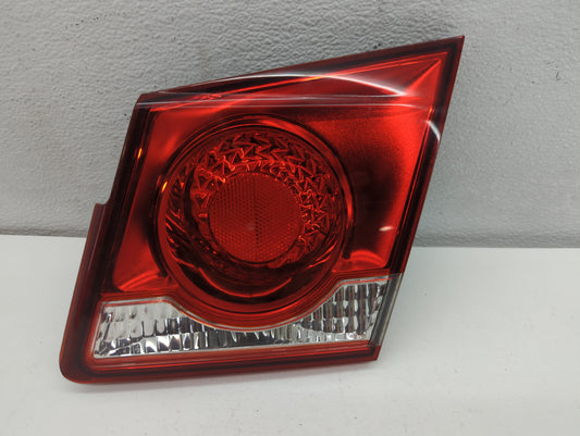 2011-2016 Chevrolet Cruze Tail Light Assembly Passenger Right OEM Fits Fits 2011 2012 2013 2014 2015 2016 OEM Used Auto Part