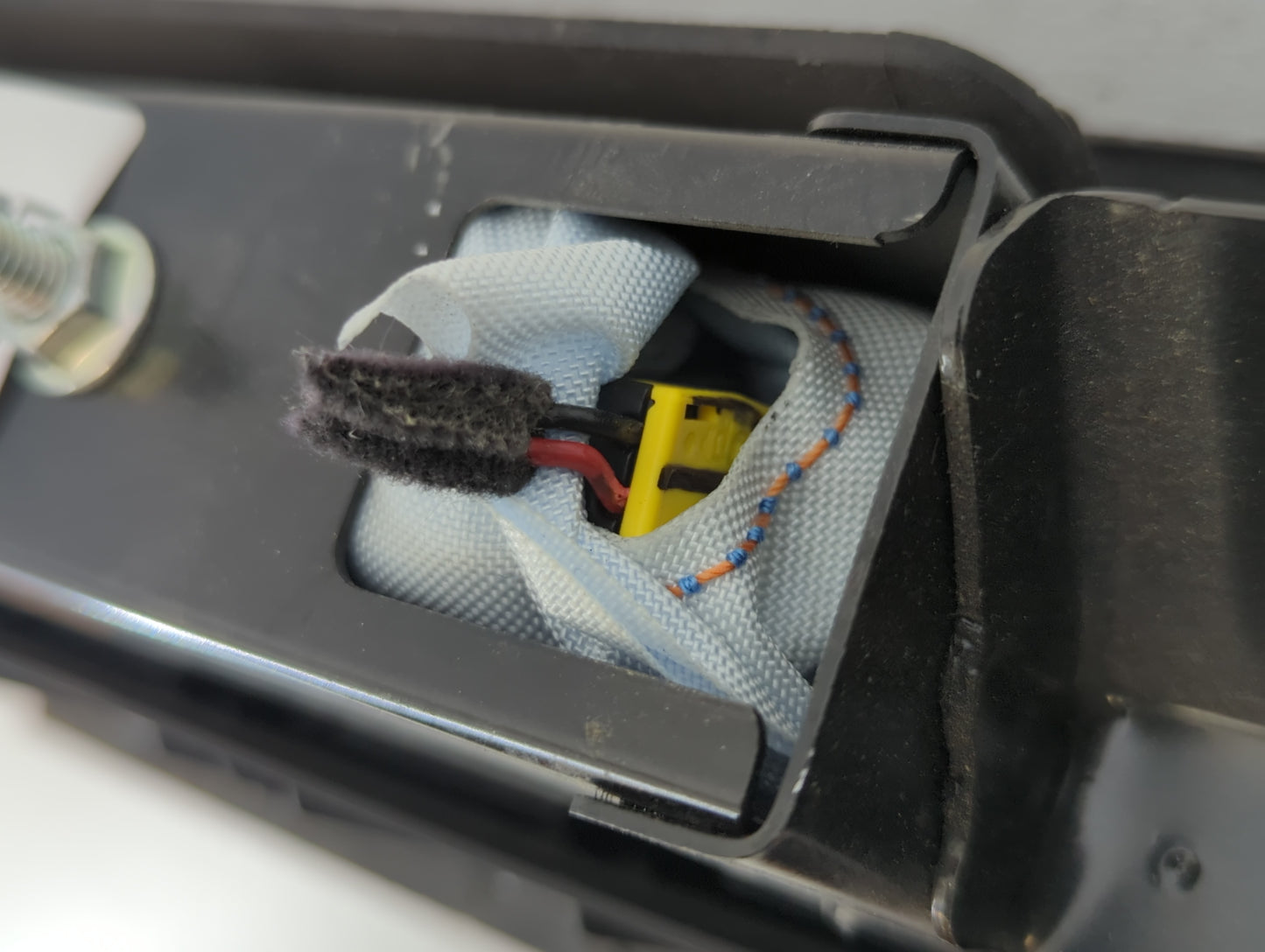 2011-2012 Chevrolet Cruze Air Bag Passenger Right Dashboard Oem - Oemusedautoparts1.com