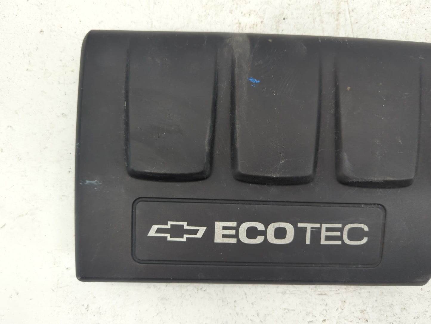 2012 Chevrolet Cruze Engine Cover - Oemusedautoparts1.com