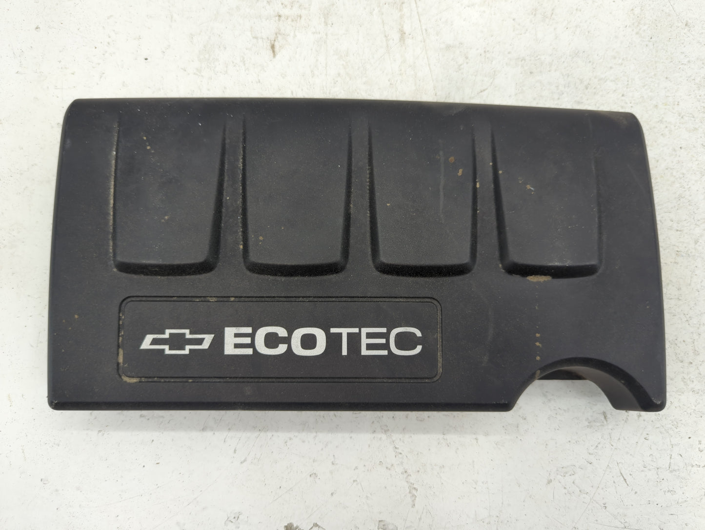 2012 Chevrolet Cruze Engine Cover - Oemusedautoparts1.com
