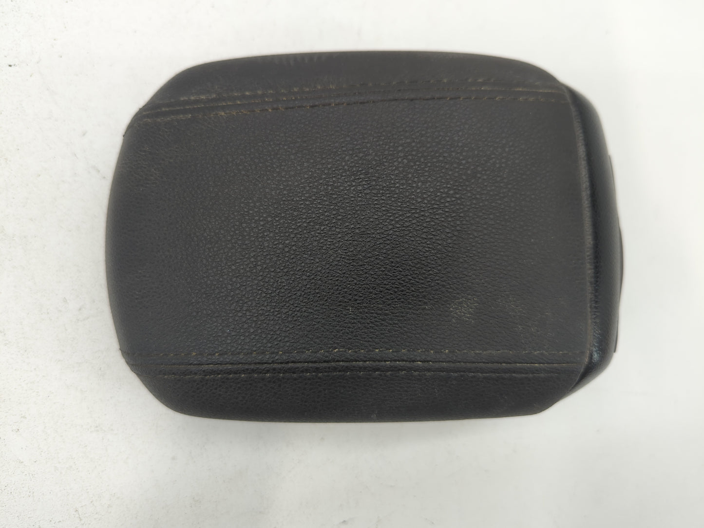 2011-2012 Chevrolet Cruze Center Console Armrest Cover Lid - Oemusedautoparts1.com
