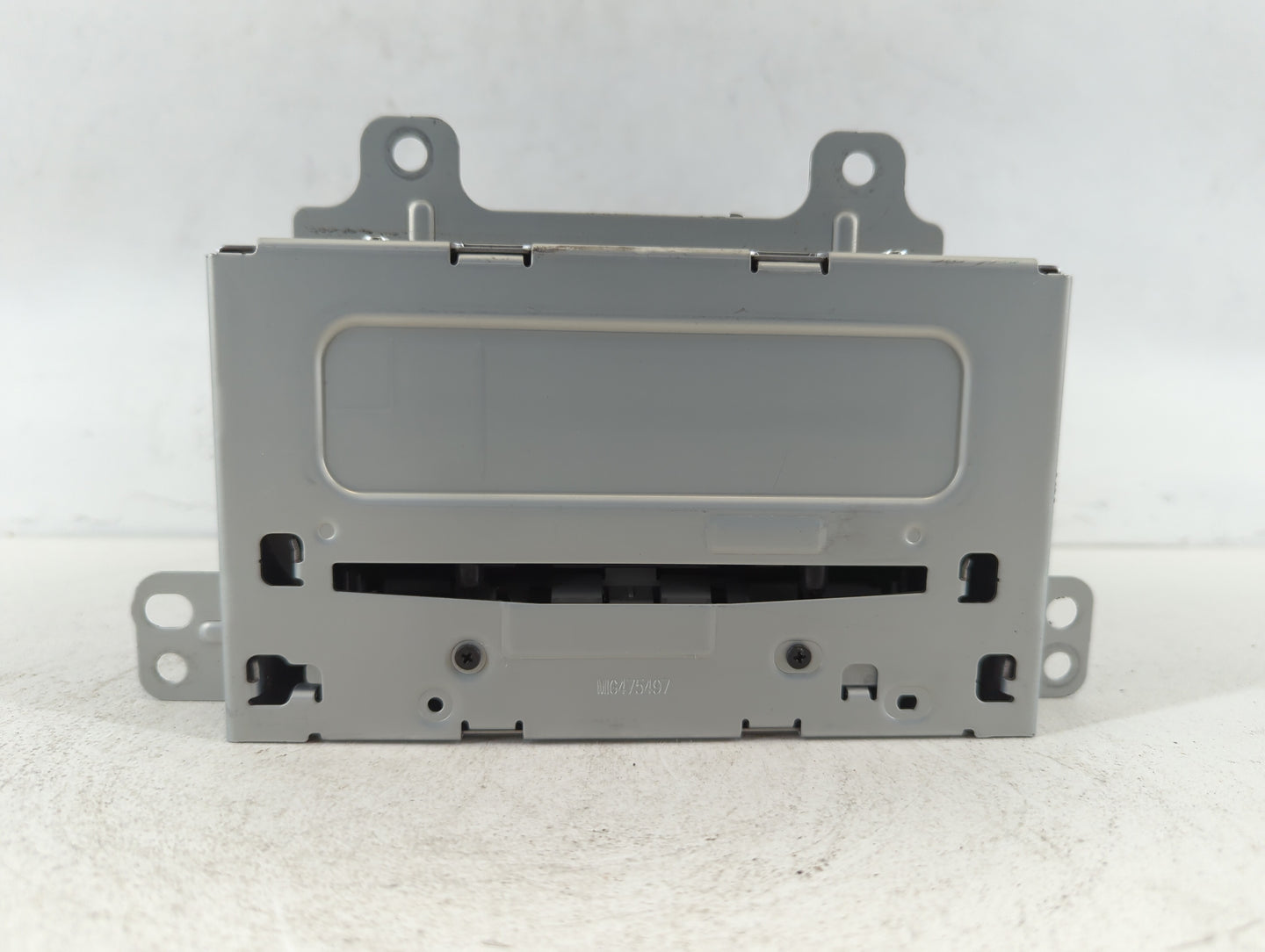 2011-2012 Chevrolet Cruze Am Fm Cd Player Radio Receiver - Oemusedautoparts1.com