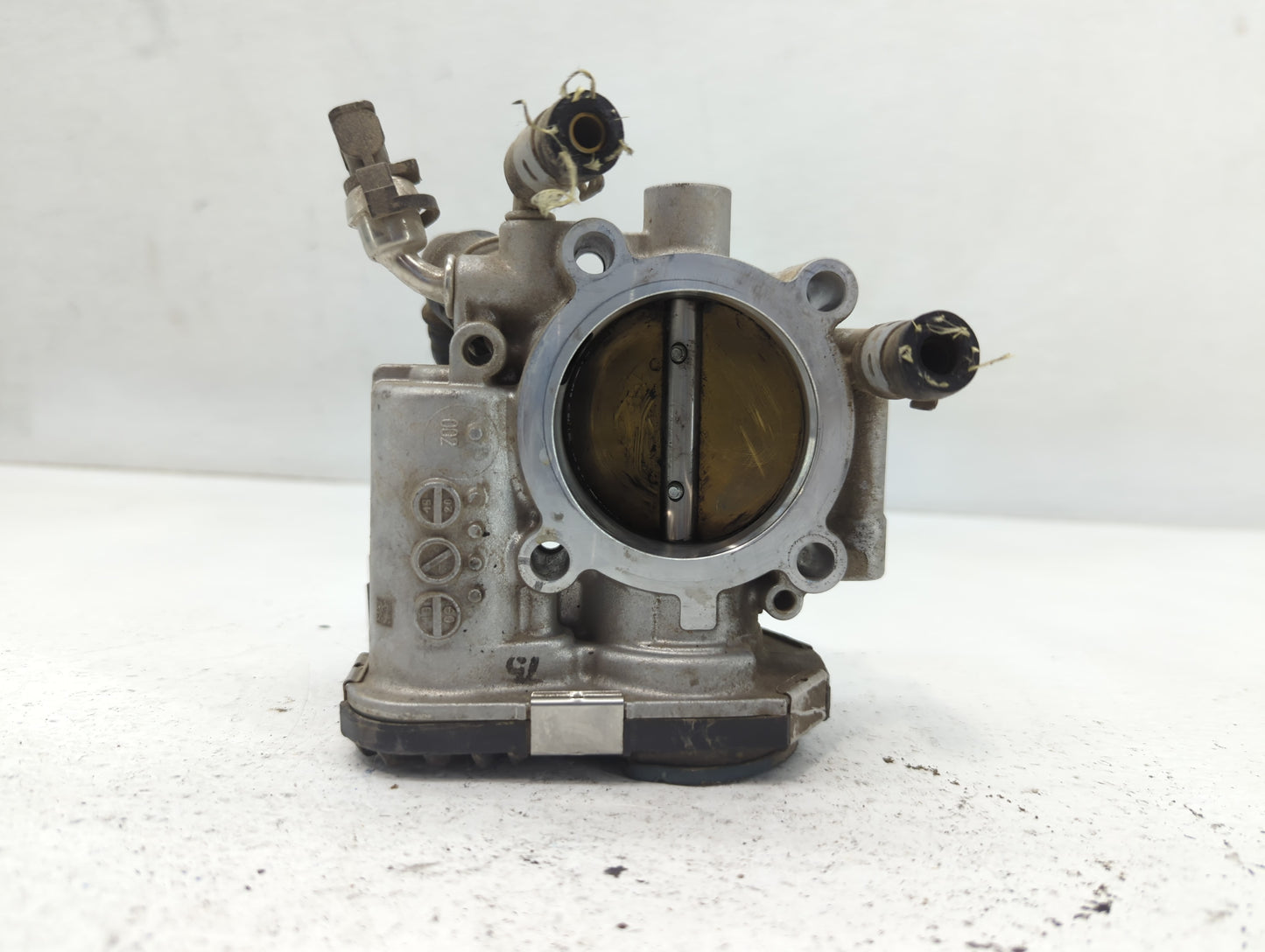 2011-2016 Chevrolet Cruze Throttle Body P/N:55 561495 Fits Fits 2009 2010 2011 2012 2013 2014 2015 2016 2017 2018 OEM Used A