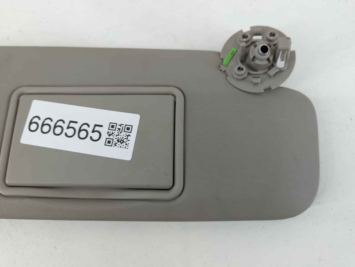 2011-2016 Chevrolet Cruze Sun Visor Shade Replacement Passenger Right Mirror Fits Fits 2011 2012 2013 2014 2015 2016 OEM Use