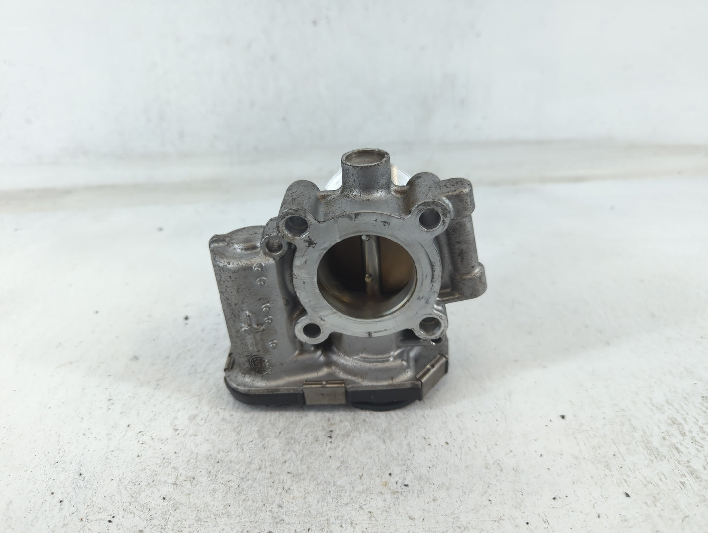 2011-2016 Chevrolet Cruze Throttle Body P/N:0 280 750 499 55 565 489 Fits OEM Used Auto Parts - Oemusedautoparts1.com