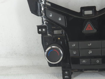 2011-2012 Chevrolet Cruze Climate Control Module Temperature AC/Heater Replacement P/N:95017054 Fits Fits 2011 2012 OEM Used Auto Parts