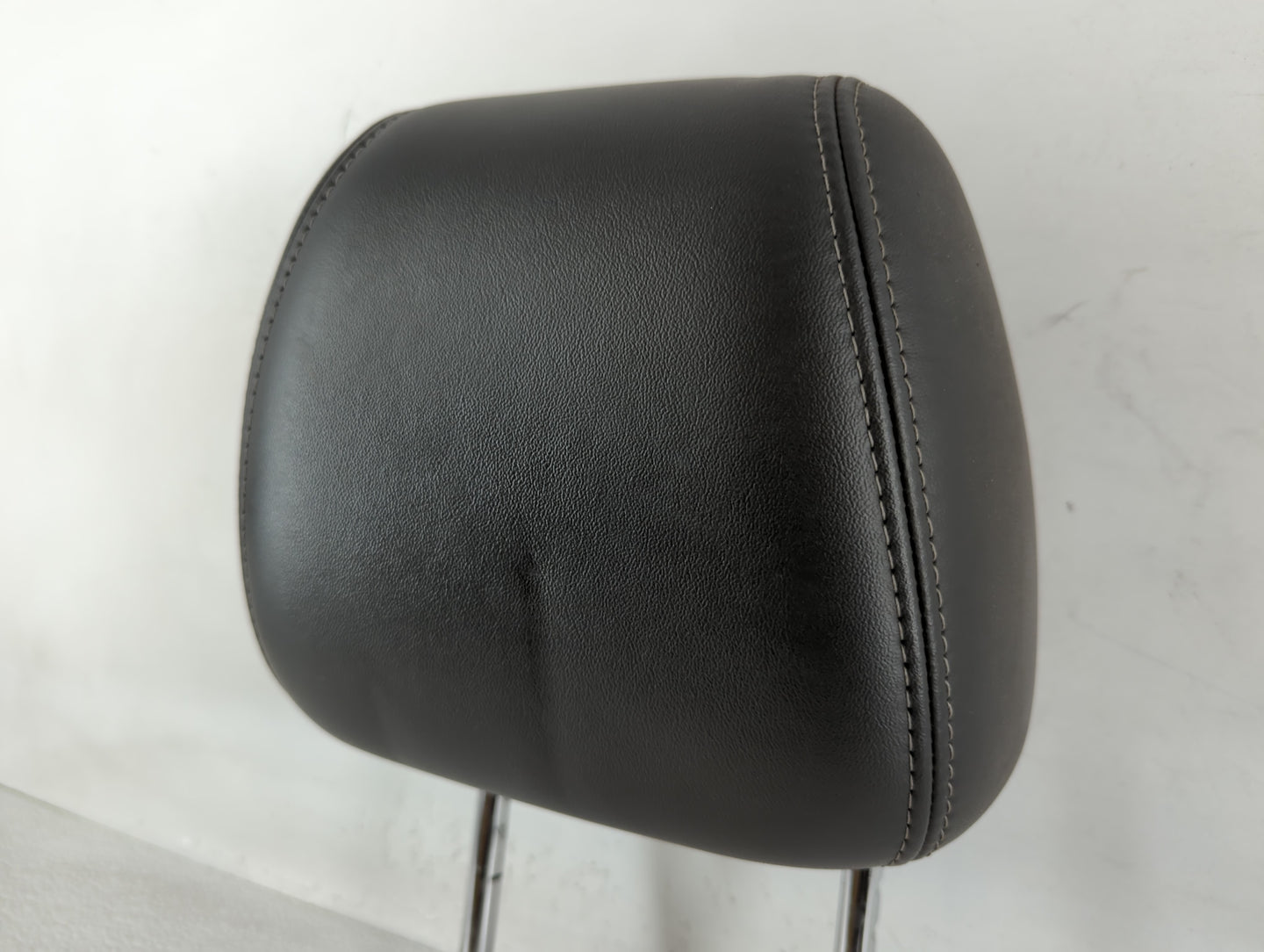 2012-2016 Chevrolet Cruze Headrest Head Rest Rear Seat Fits Fits 2012 2013 2014 2015 2016 OEM Used Auto Parts - Oemusedautop