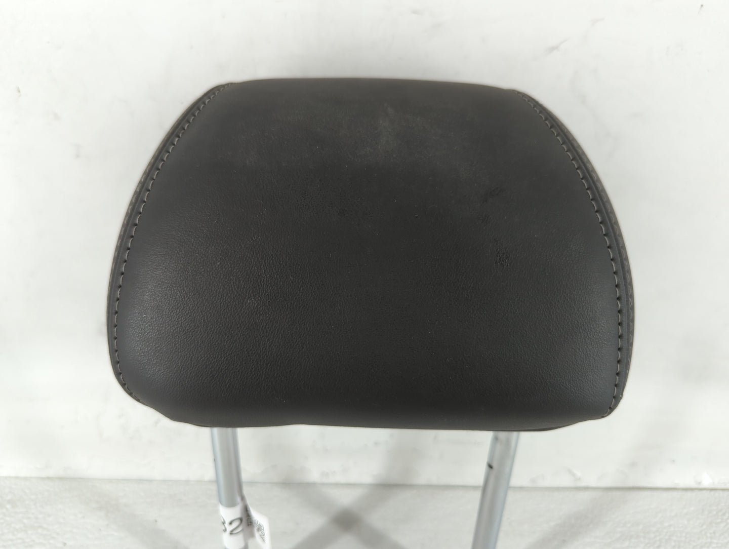 2012 Chevrolet Cruze Headrest Head Rest Front Driver Passenger Seat Fits OEM Used Auto Parts - Oemusedautoparts1.com