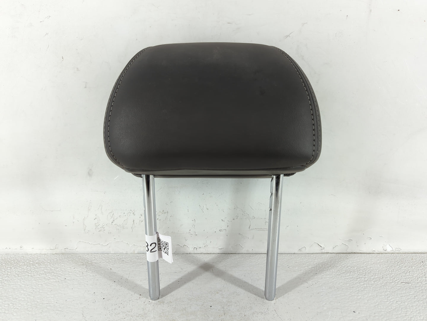 2012 Chevrolet Cruze Headrest Head Rest Front Driver Passenger Seat Fits OEM Used Auto Parts - Oemusedautoparts1.com